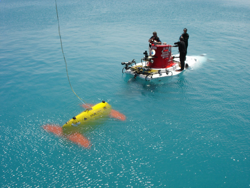 The Sentry autonomous underwater vehicle meets the submersible Alvin during a testing expedition off Bermuda in April 2006.