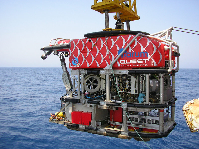 The Quest 4000 remotely operated vehicle will be utilized on the SRoF’12 – NE Lau expedition.