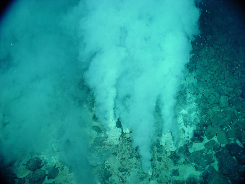 The Champagne vent field at NW Eifuku seamount emits droplets of liquid CO2.