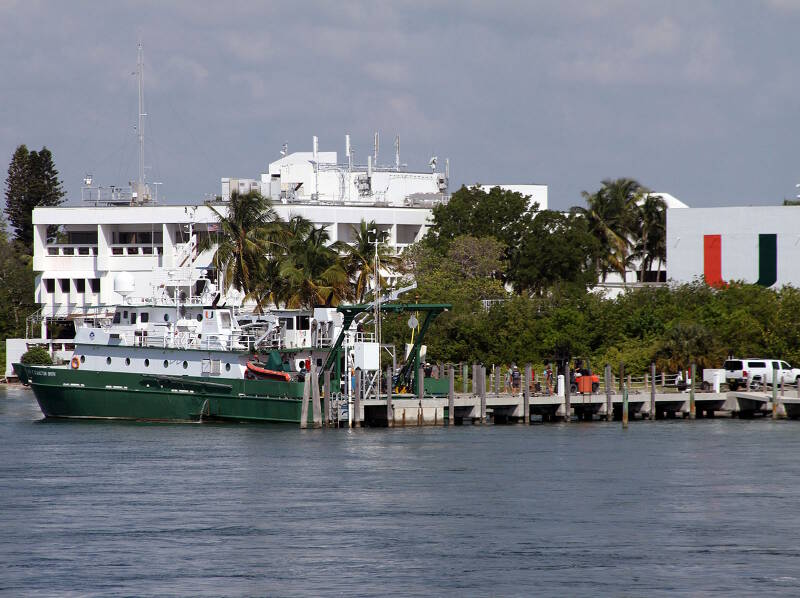 The Coral Ecosystem Connectivity 2014 Expedition prepares to set sail.
