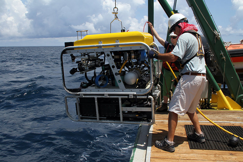 The Mohawk remotely operated vehicle over the stern of the R/V Walton Smith