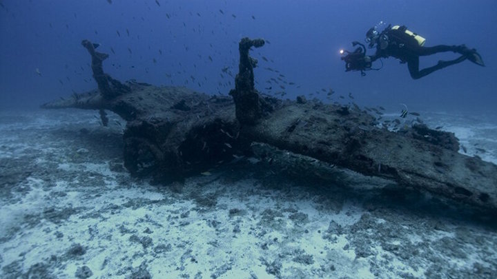 Warbirds on the Seafloor: Sunken Aircraft Archaeology and the Search for Lost Planes at Midway Atoll