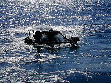 Johnson-Sea-Link submersible, just before descent