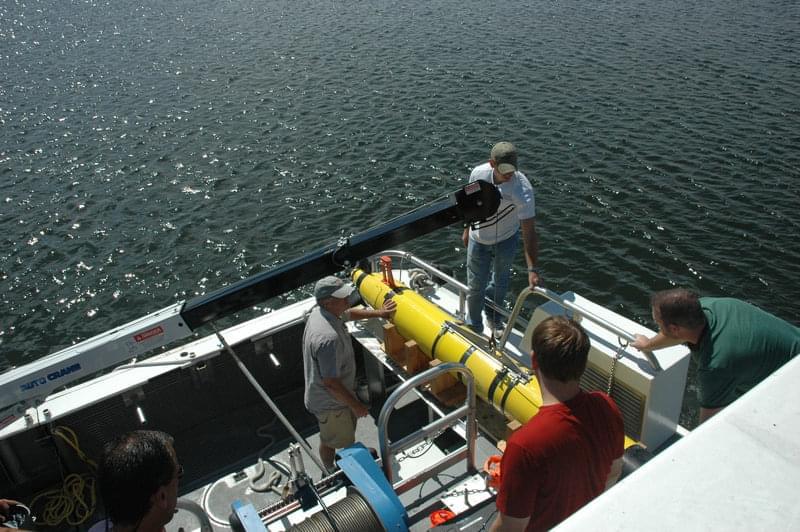 Step 4. Using the crane attached to the R/V Storm, the AUV was lifted onto the boat, similar to how it would be recovered on a mission.