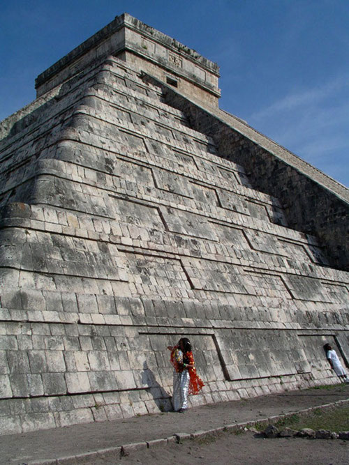 A picture taken of the Castillo at Chichén Itzá. This is one of the most well-known buildings in Mesoamerica. It is a radial pyramid (with a set of stairs on each side) and is positioned in the middle of the massive plaza area that would have held large numbers visitors to the site at the height of Chichén’s power much as it still does today during the Equinox and Solstice.