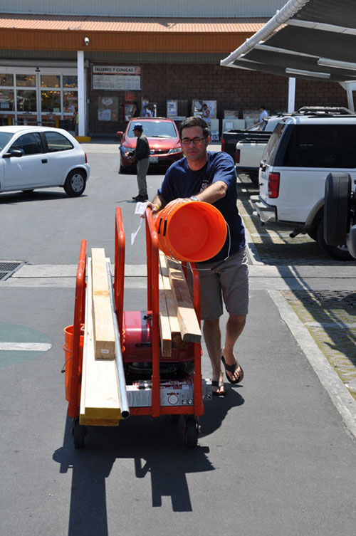 Dominique Rissolo heads out of a hardware store in Cancun, Mexico with a cart full of essential supplies for setting up the field camp at Vista Alegre and facilitating field operations and sampling at the site.