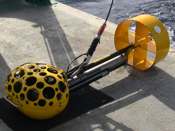 The Klein Systems 3000 side-scan sonar has been integrated with a K-Chirp 3310 Sub-Bottom Profiler for this expedition, allowing archaeologists to image both the surface of the seafloor and sub-surface layers of sediment.