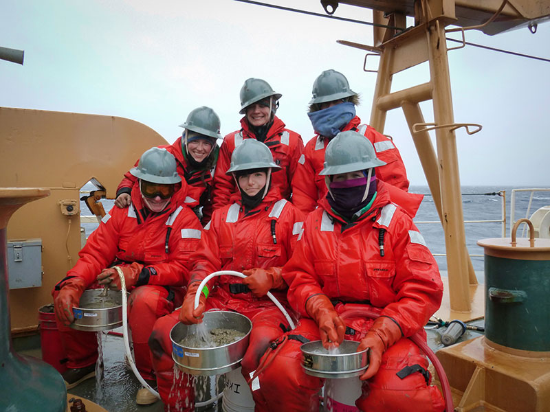 Teamwork was the foundation of this expedition. No matter which scientific field each person studied, everyone was happy to help with all of the science operations, like sifting through the muddy box core samples.