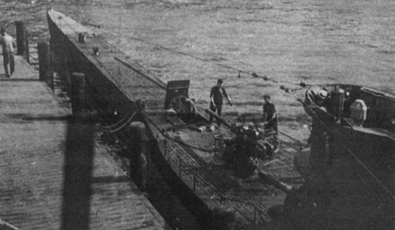 U-576 at the dock.