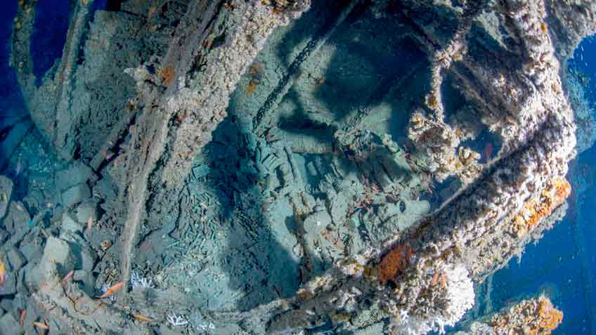 Battle of the Atlantic: Archaeology of an Underwater WWII Battlefield ...
