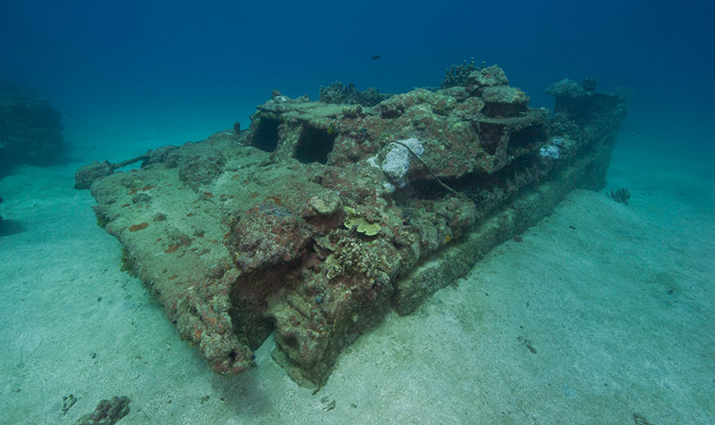 Amtrac amphibious tractor in War in the Pacific National Historical Park, one of the few currently known underwater relics from the 1944 invasion of Guam.