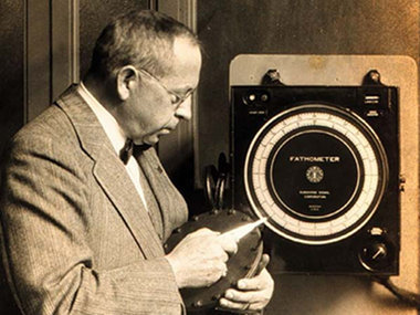 Herbert Grove Dorsey with the Dorsey Fathometer around 1930. (NOAA Photo Library).