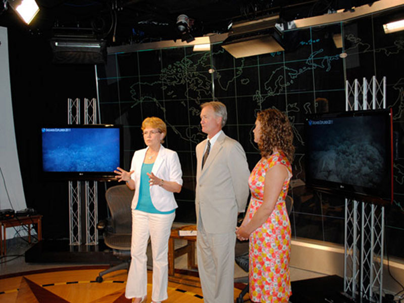 Dr. Jane Lubchenco, Rhode Island Governor Chafee, and Rhode Island Representative Teresa Tanzi answer questions during a media event at the University of Rhode Island.