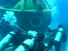 Girl Scouts diving on the Aquarius Habitat.